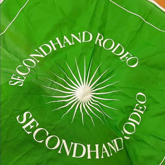 Green Secondhand Rodeo Bandana - Picture 1 of 4